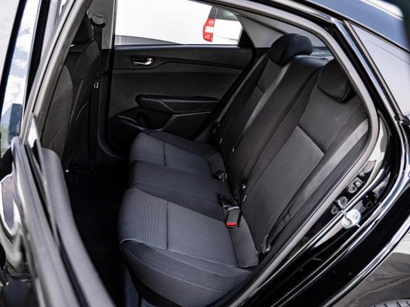 Hyundai Solaris II Рестайлинг с пробегом 2021 года, цена 1 550 000 рублей, 62896 км, седан, Автокод Объявления