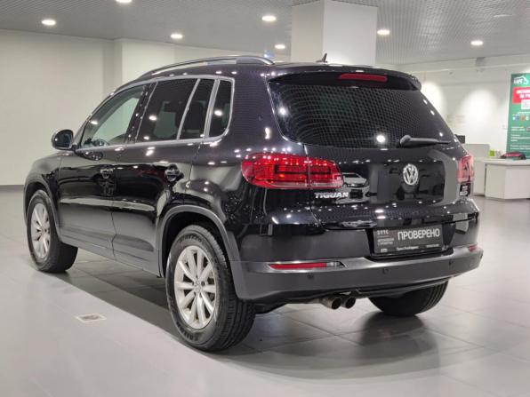 Volkswagen Tiguan I Рестайлинг с пробегом 2016 года, цена 1 296 000 рублей, 183634 км, внедорожник, Автокод Объявления