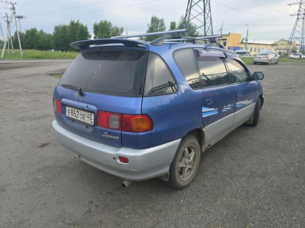 Toyota Ipsum I (M10) с пробегом 1997 года, цена 452 000 рублей, 287042 км, минивэн, Автокод Объявления