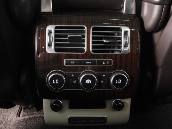 Land Rover Range Rover IV с пробегом 2015 года, цена 3 729 000 рублей, 209778 км, внедорожник, Автокод Объявления