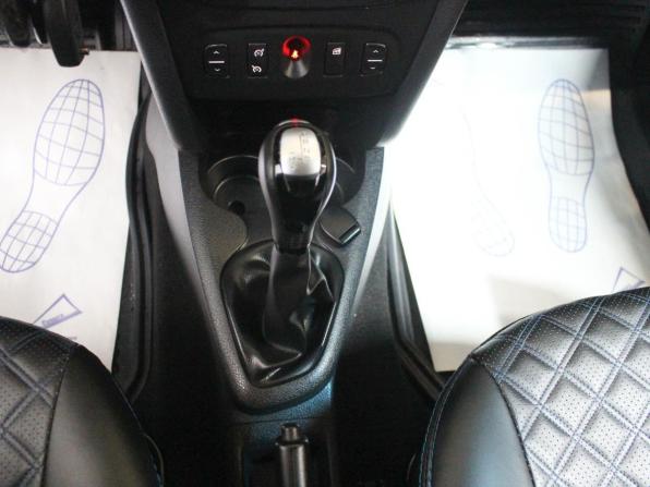 Renault Sandero II с пробегом 2016 года, цена 932 000 рублей, 148542 км, хэтчбек, Автокод Объявления