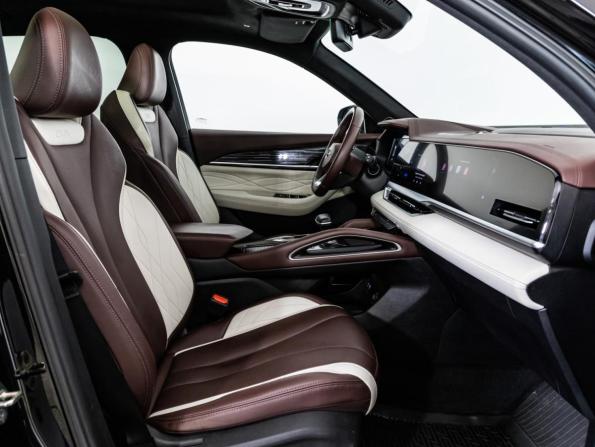 Geely Monjaro I с пробегом 2023 года, цена 2 999 000 рублей, 69582 км, внедорожник, Автокод Объявления