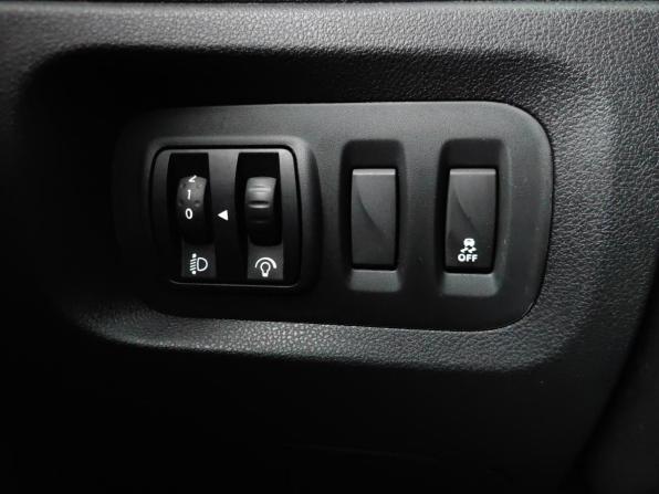 Renault Kaptur I с пробегом 2018 года, цена 1 399 000 рублей, 141309 км, внедорожник, Автокод Объявления