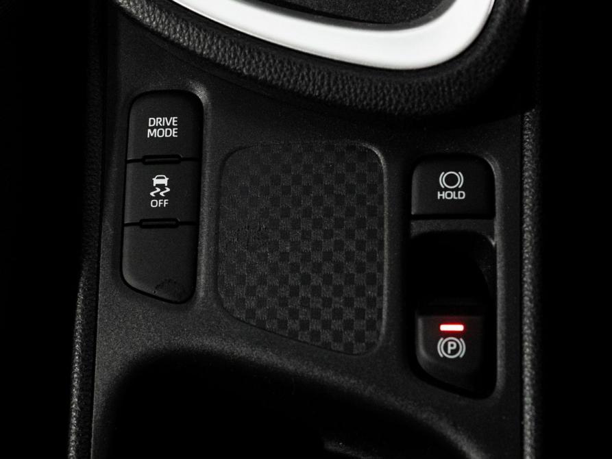 Toyota Yaris Cross I Иркутск  - изображение 18