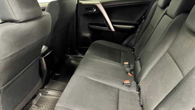 Toyota RAV4 IV (XA40) с пробегом 2015 года, цена 1 950 000 рублей, 205092 км, внедорожник, Автокод Объявления