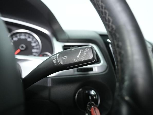 Volkswagen Touareg II с пробегом 2010 года, цена 2 300 000 рублей, 256372 км, внедорожник, Автокод Объявления