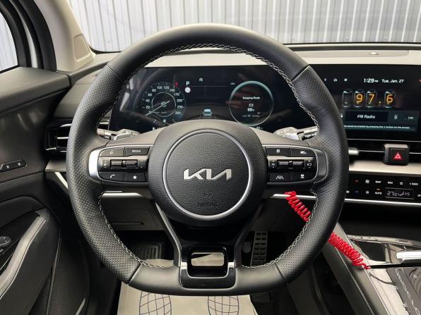 Kia Sportage V с пробегом 2025 года, цена 4 677 000 рублей, 65 км, внедорожник, Автокод Объявления