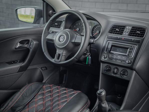 Volkswagen Polo V с пробегом 2013 года, цена 710 000 рублей, 107000 км, седан, Автокод Объявления