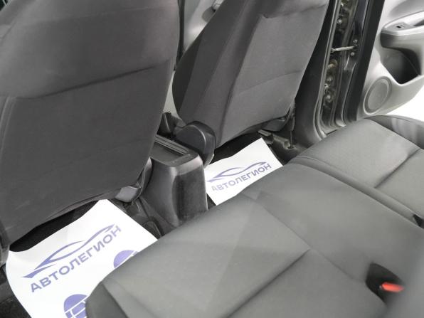 Honda Fit IV с пробегом 2020 года, цена 1 300 000 рублей, 74679 км, хэтчбек, Автокод Объявления