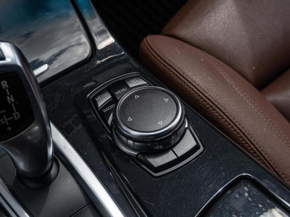 BMW 5 серии VI (F10/F11/F07) Рестайлинг с пробегом 2016 года, цена 3 045 000 рублей, 152274 км, седан, Автокод Объявления
