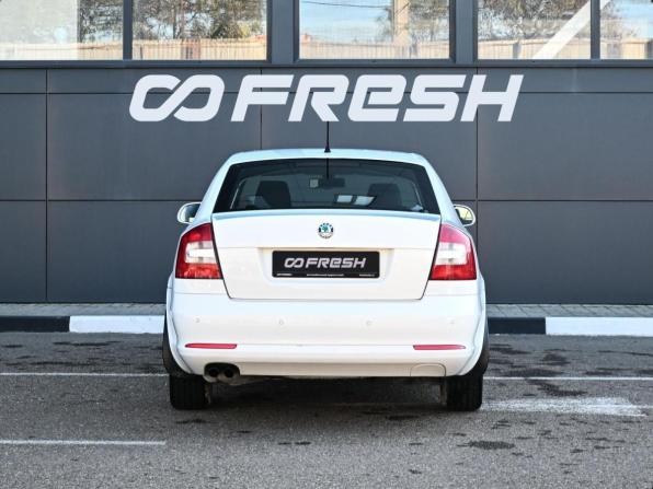 Skoda Octavia II (A5) Рестайлинг с пробегом 2012 года, цена 999 000 рублей, 182180 км, лифтбек, Автокод Объявления