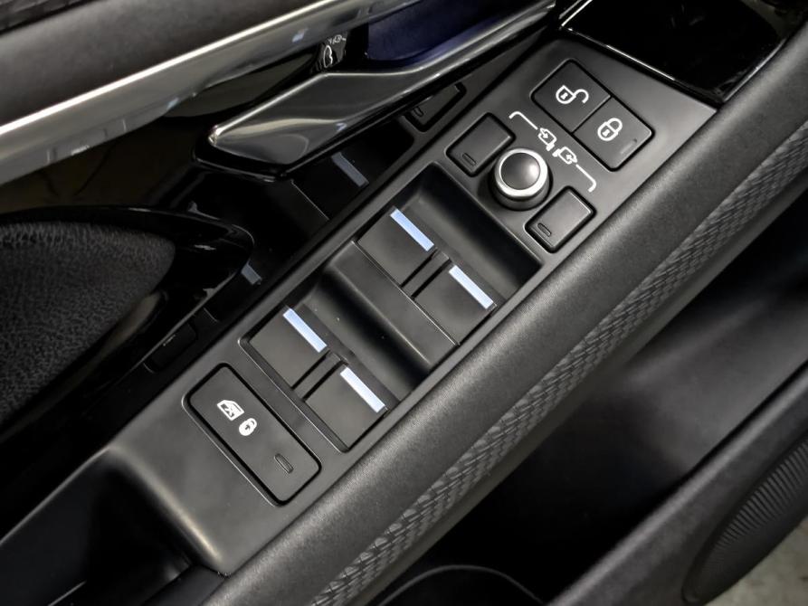 Land Rover Range Rover Evoque II Санкт-Петербург  - изображение 30