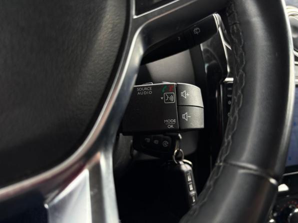 Renault Duster I Рестайлинг с пробегом 2019 года, цена 1 538 000 рублей, 150200 км, внедорожник, Автокод Объявления