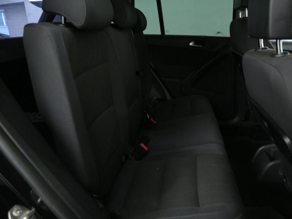 Volkswagen Tiguan I Рестайлинг с пробегом 2014 года, цена 952 000 рублей, 255000 км, внедорожник, Автокод Объявления