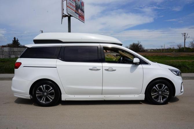 Kia Carnival III с пробегом 2018 года, цена 3 090 000 рублей, 92464 км, минивэн, Автокод Объявления