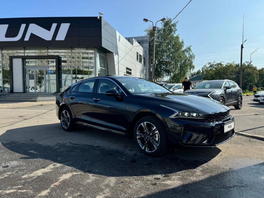 Kia K5 III Москва  - изображение 1