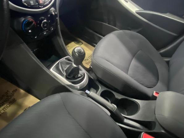 Hyundai Solaris I с пробегом 2011 года, цена 661 000 рублей, 197650 км, седан, Автокод Объявления