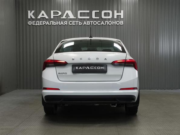 Skoda Rapid II с пробегом 2020 года, цена 1 327 000 рублей, 104679 км, лифтбек, Автокод Объявления