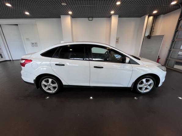 Ford Focus III с пробегом 2013 года, цена 590 000 рублей, 240115 км, седан, Автокод Объявления