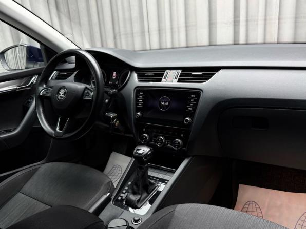 Skoda Octavia III (A7) Рестайлинг с пробегом 2017 года, цена 2 049 000 рублей, 88118 км, лифтбек, Автокод Объявления