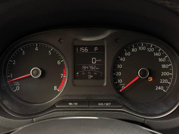 Volkswagen Polo V Рестайлинг с пробегом 2017 года, цена 899 000 рублей, 194792 км, седан, Автокод Объявления