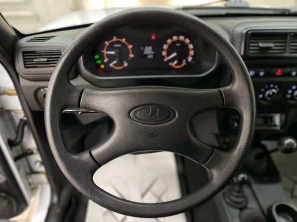 Lada (ВАЗ) Niva Legend с пробегом 2024 года, цена 920 000 рублей, 10722 км, внедорожник, Автокод Объявления