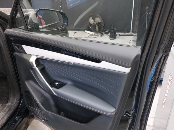 Geely Atlas II с пробегом 2023 года, цена 2 300 000 рублей, 58949 км, внедорожник, Автокод Объявления