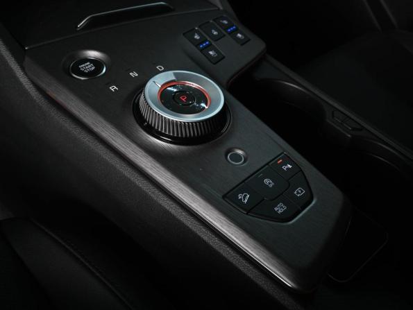 Kia Sportage V с пробегом 2025 года, цена 5 099 000 рублей, 5067 км, внедорожник, Автокод Объявления