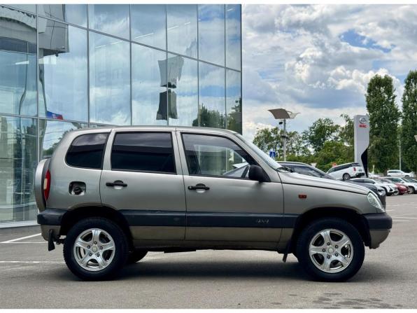 Chevrolet Niva I с пробегом 2006 года, цена 300 000 рублей, 181454 км, внедорожник, Автокод Объявления