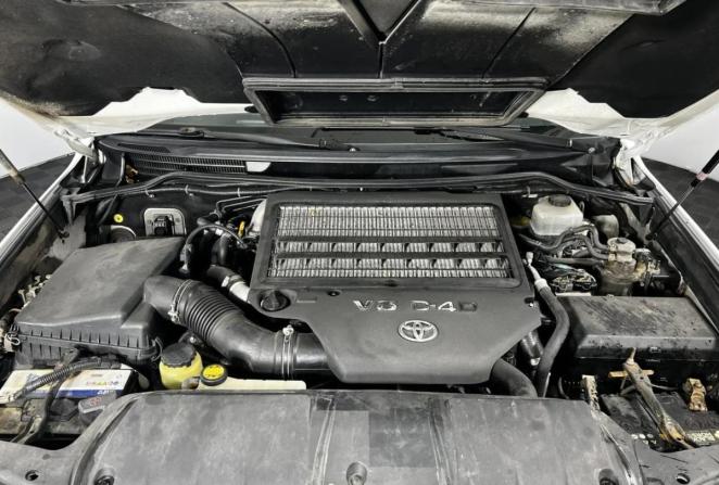 Toyota Land Cruiser 200 Series с пробегом 2011 года, цена 2 500 000 рублей, 323069 км, внедорожник, Автокод Объявления