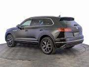 Volkswagen Touareg III Москва  - изображение 37