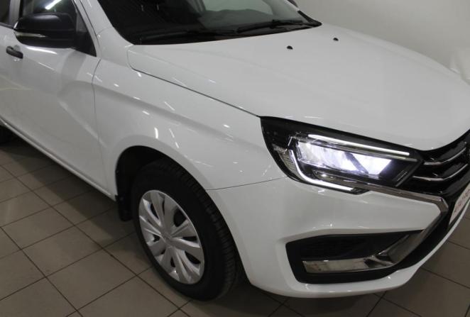Lada (ВАЗ) Vesta I Рестайлинг (NG) с пробегом 2023 года, цена 1 320 000 рублей, 31781 км, седан, Автокод Объявления