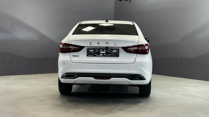 Lada (ВАЗ) Vesta I Рестайлинг (NG) с пробегом 2024 года, цена 900 000 рублей, 81937 км, седан, Автокод Объявления