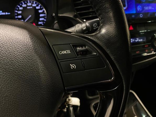 Mitsubishi Outlander III Рестайлинг 3 с пробегом 2018 года, цена 1 855 000 рублей, 197306 км, внедорожник, Автокод Объявления