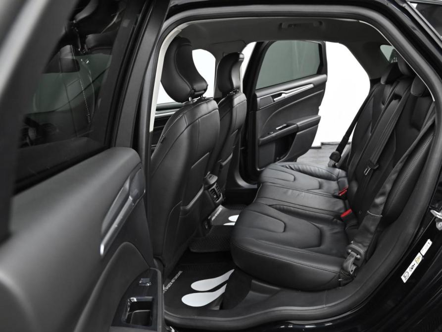 Ford Mondeo V Москва  - изображение 15