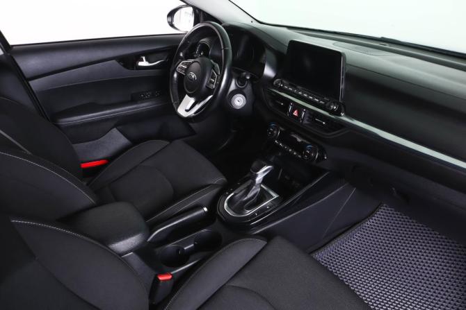 Kia Cerato IV с пробегом 2019 года, цена 1 679 000 рублей, 158830 км, седан, Автокод Объявления