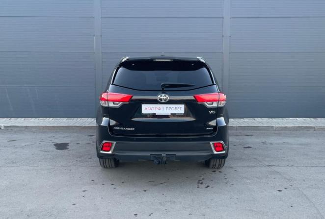 Toyota Highlander III (XU50) Рестайлинг с пробегом 2019 года, цена 3 705 000 рублей, 200583 км, внедорожник, Автокод Объявления
