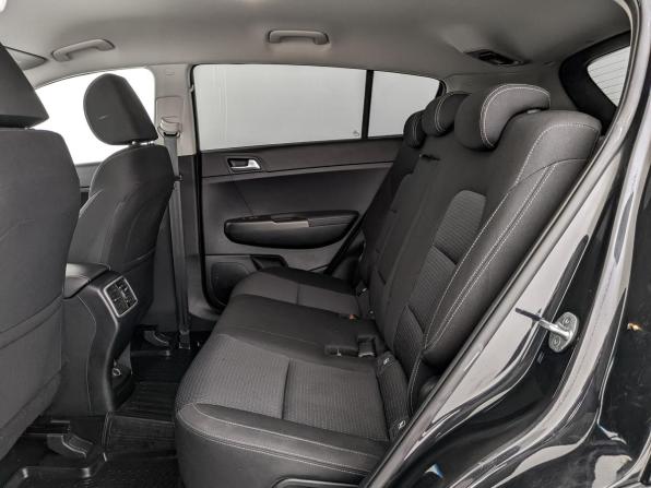 Kia Sportage IV Рестайлинг с пробегом 2021 года, цена 2 695 000 рублей, 90048 км, внедорожник, Автокод Объявления