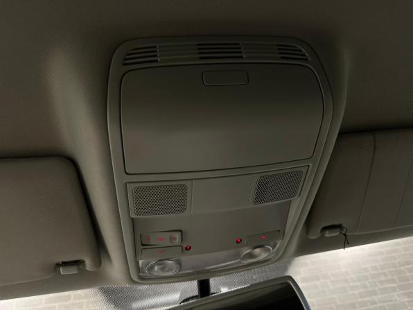 Volkswagen Passat B7 с пробегом 2013 года, цена 1 340 000 рублей, 160735 км, седан, Автокод Объявления