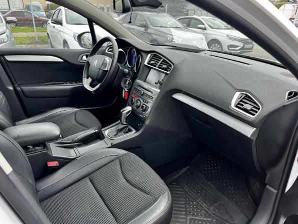 Citroen C4 II Рестайлинг с пробегом 2018 года, цена 860 000 рублей, 159400 км, седан, Автокод Объявления