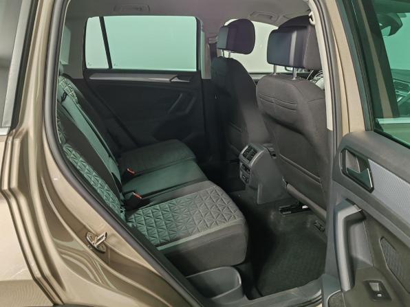 Volkswagen Tiguan II Рестайлинг с пробегом 2021 года, цена 3 199 000 рублей, 96047 км, внедорожник, Автокод Объявления