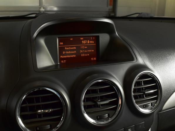 Opel Antara I Рестайлинг с пробегом 2012 года, цена 1 059 999 рублей, 185501 км, внедорожник, Автокод Объявления