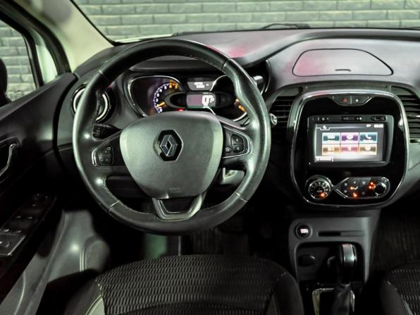 Renault Kaptur I с пробегом 2017 года, цена 1 400 000 рублей, 198764 км, внедорожник, Автокод Объявления