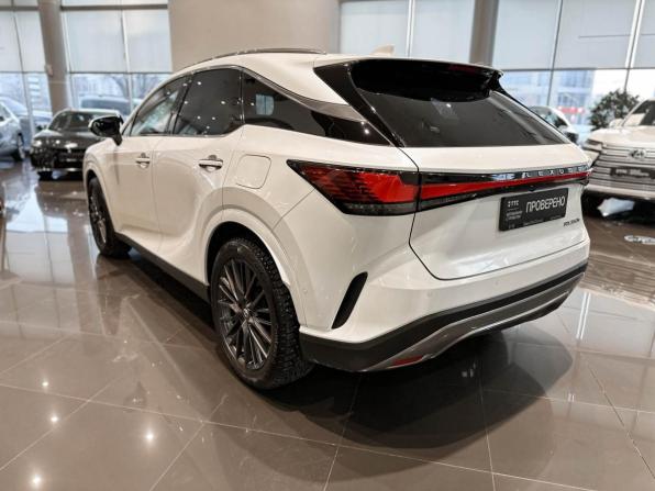 Lexus RX V с пробегом 2023 года, цена 9 300 000 рублей, 26930 км, внедорожник, Автокод Объявления