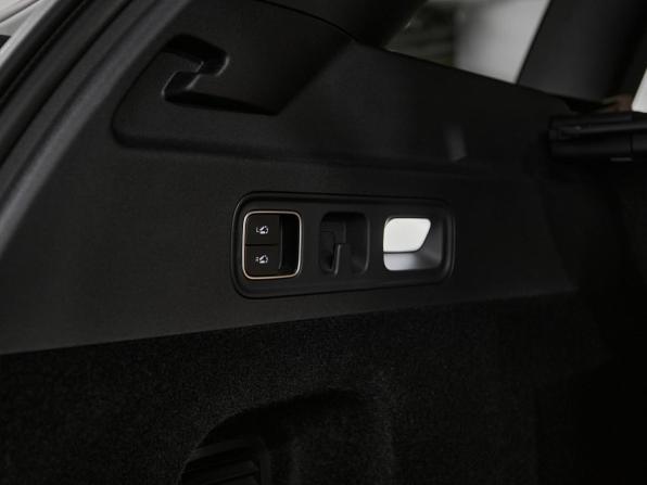 Новый Li Auto (Lixiang) L6 2025 года, цена 8 190 000 рублей, внедорожник, Автокод Объявления