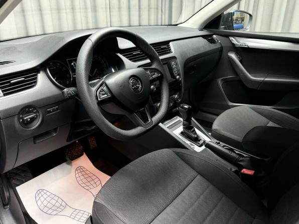 Skoda Octavia III (A7) с пробегом 2014 года, цена 1 599 000 рублей, 133278 км, лифтбек, Автокод Объявления