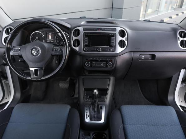 Volkswagen Tiguan I Рестайлинг с пробегом 2013 года, цена 1 449 000 рублей, 130000 км, внедорожник, Автокод Объявления
