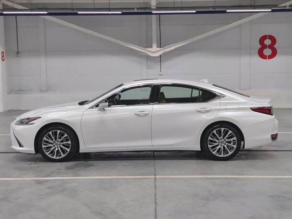 Lexus ES VII с пробегом 2020 года, цена 4 325 000 рублей, 76709 км, седан, Автокод Объявления