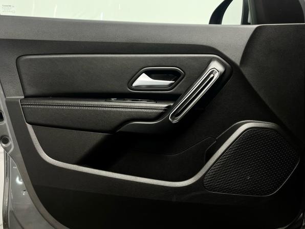 Renault Duster II с пробегом 2021 года, цена 1 879 000 рублей, 92415 км, внедорожник, Автокод Объявления