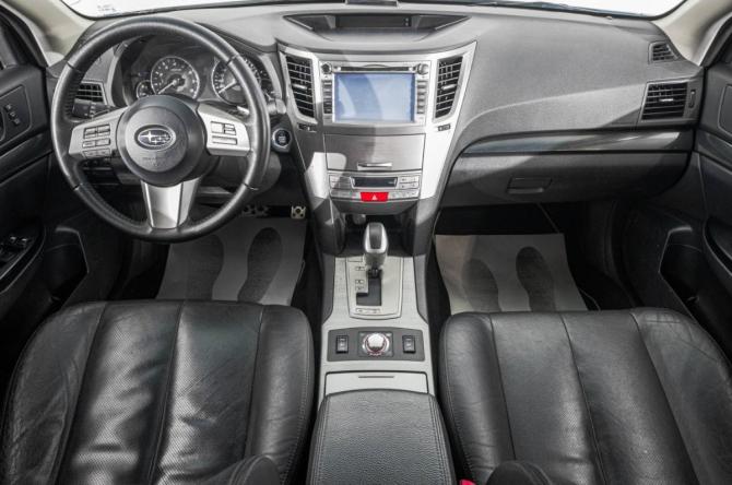 Subaru Legacy V с пробегом 2011 года, цена 1 549 000 рублей, 240000 км, седан, Автокод Объявления